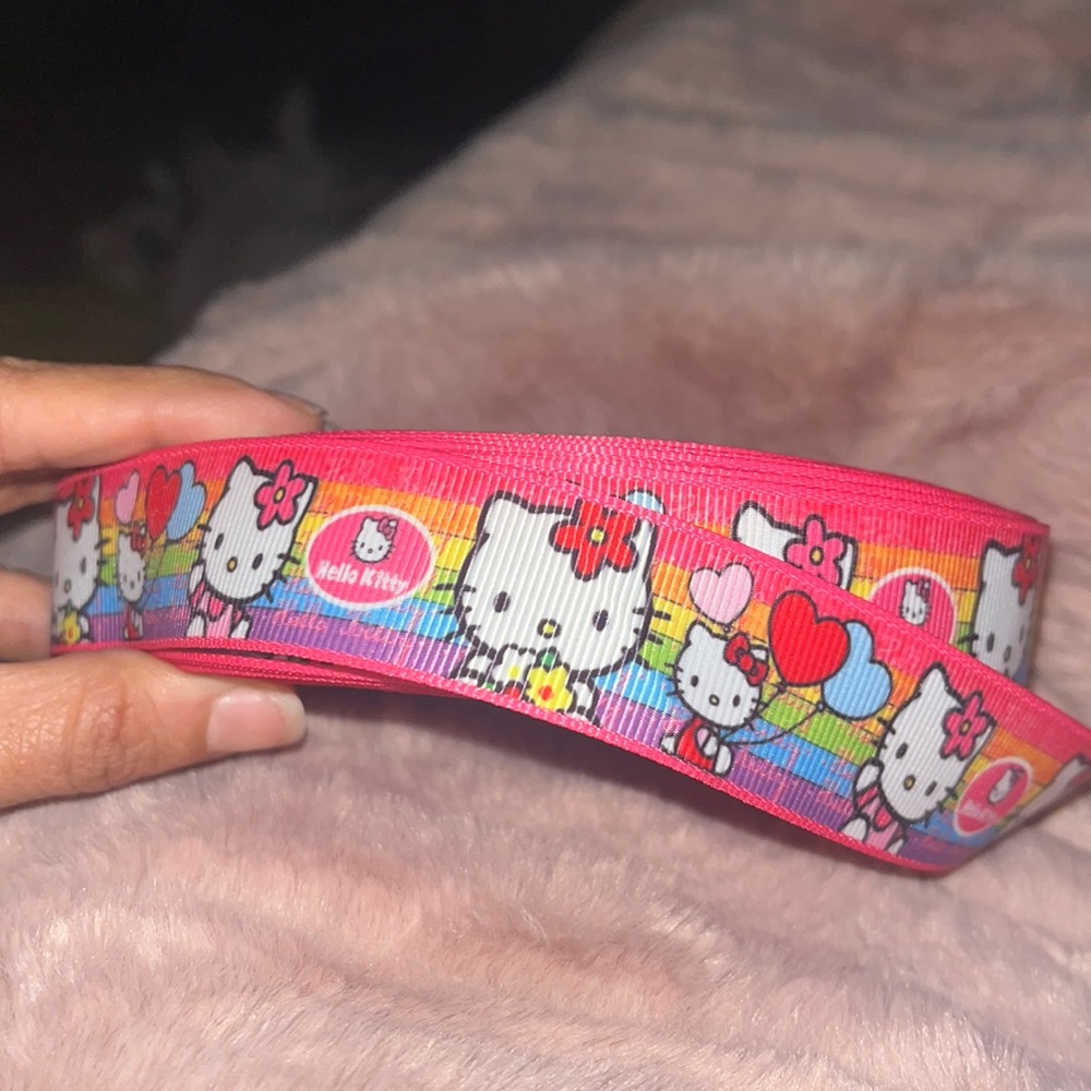Hello Kitty Sanrio Ribbon